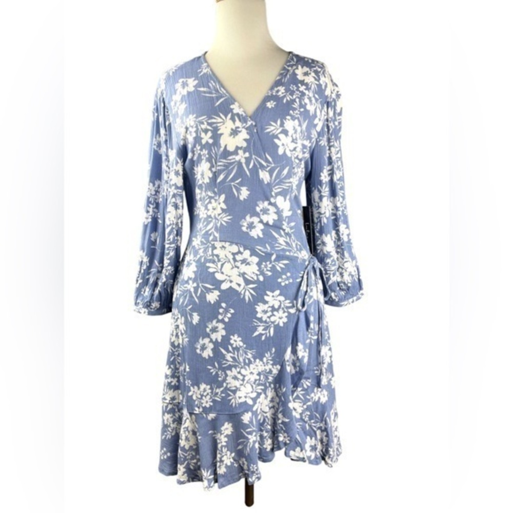 Lulu's Blue/White Floral Print Long‎ Sleeve Dress Size Small Women's